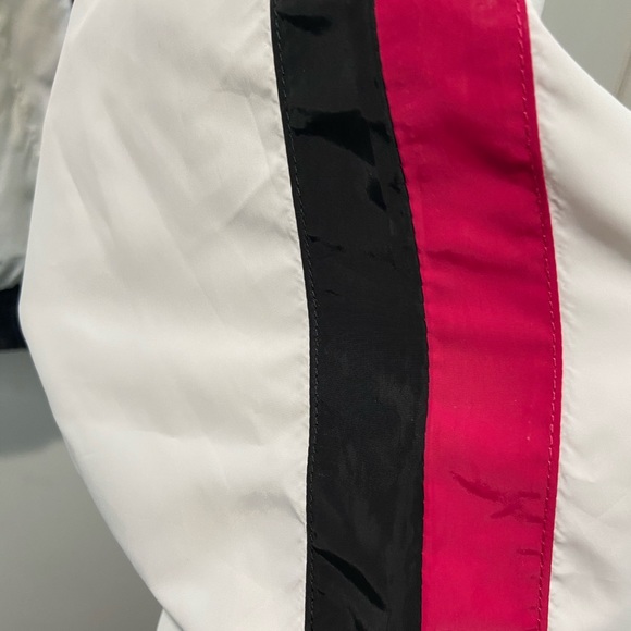 Forever 21 windbreaker - Picture 3 of 5